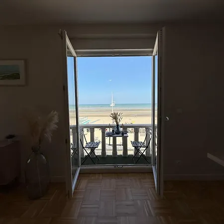 La Plenitude Face A La Апартаменты *