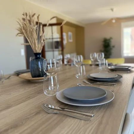 Апартаменты La Plenitude Face A La *